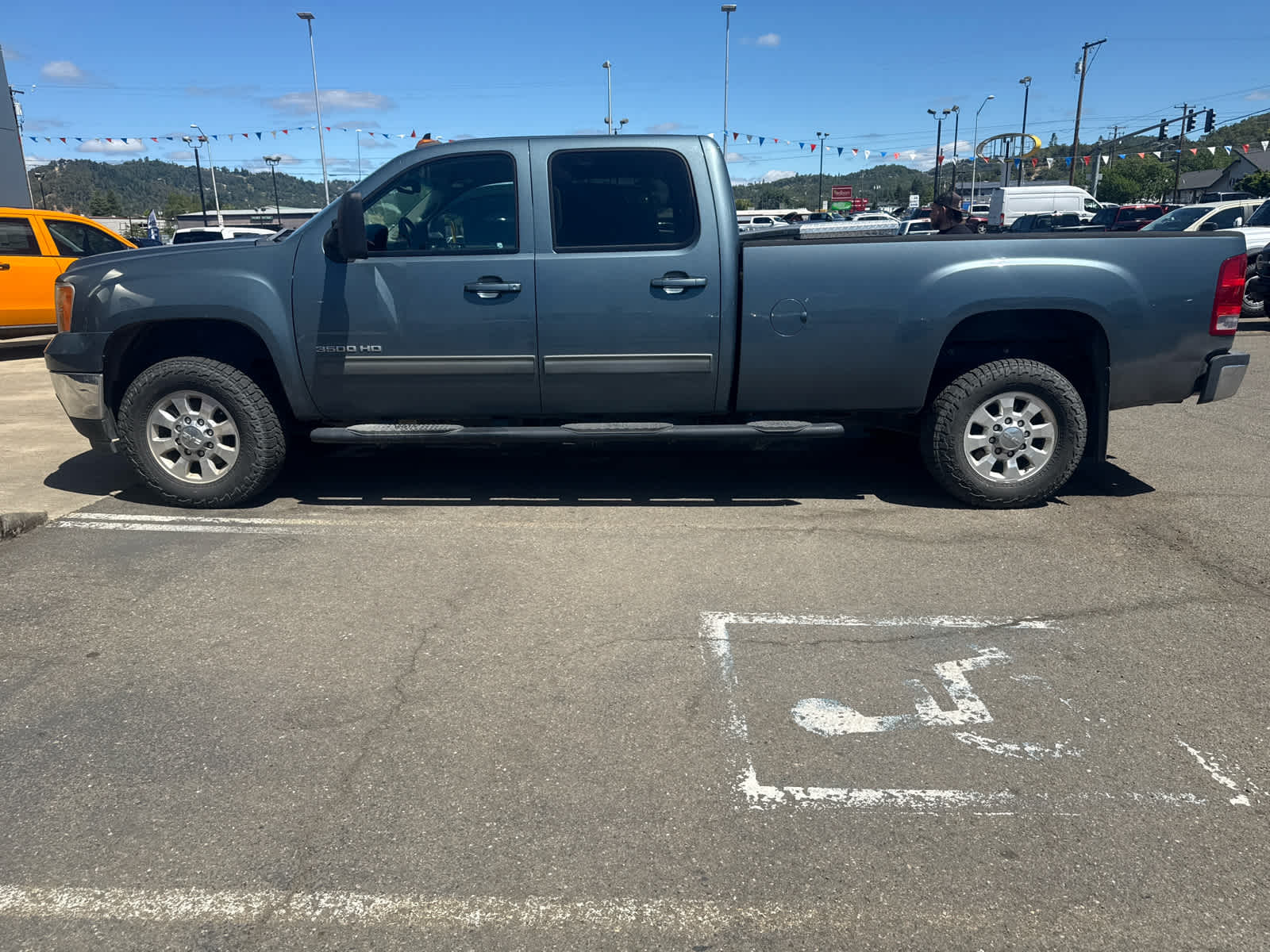 gmc sierra 3500 2014 1GT424E82EF176649 image gmc sierra 3500 2014 1GT424E82EF176649 image
